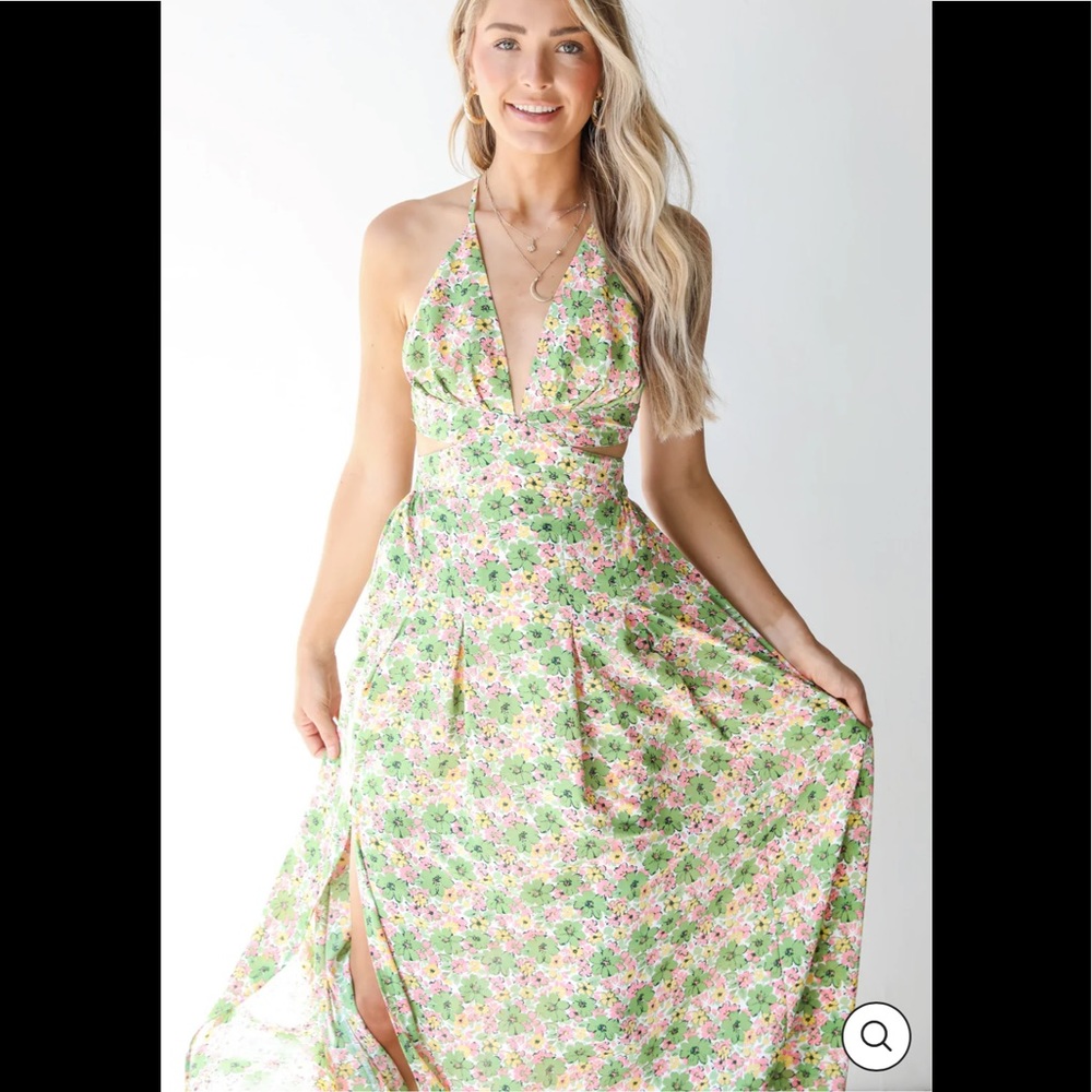 Catching Rays Floral Maxi - Picture 2 of 7